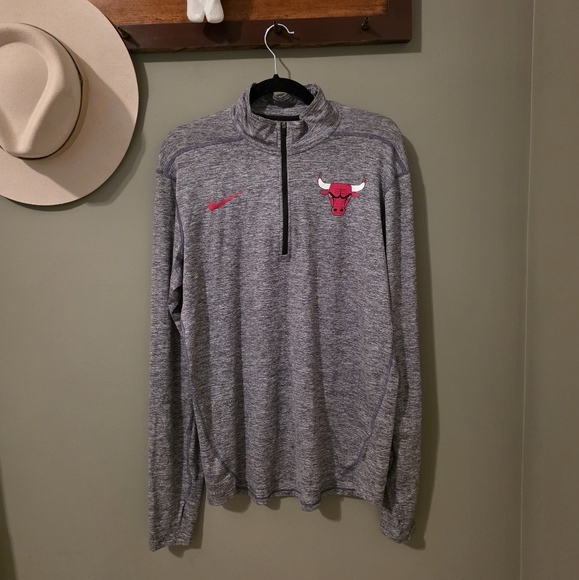 Nike Dri-Fit Chicago Bulls Gray Long Sleeve Mens Size M - Picture 2 of 10